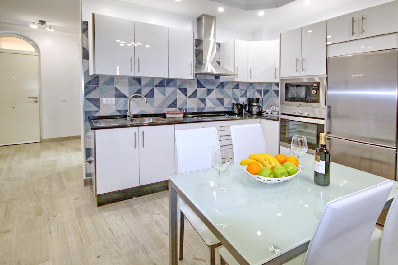 Modern Apartment In Complex With Pool In Costa Adeje Экстерьер фото